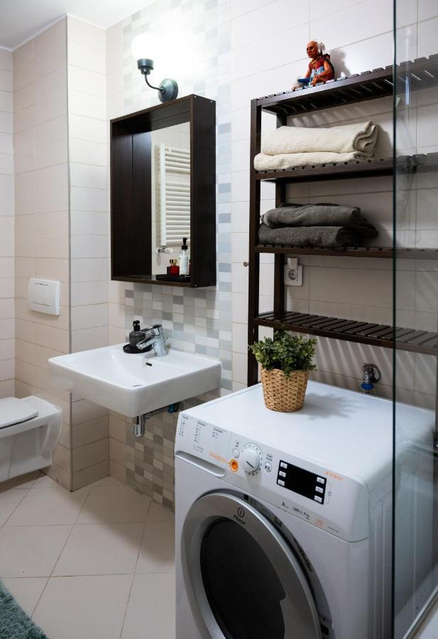 Green Corner Apartment Bucureşti Eksteriør bilde