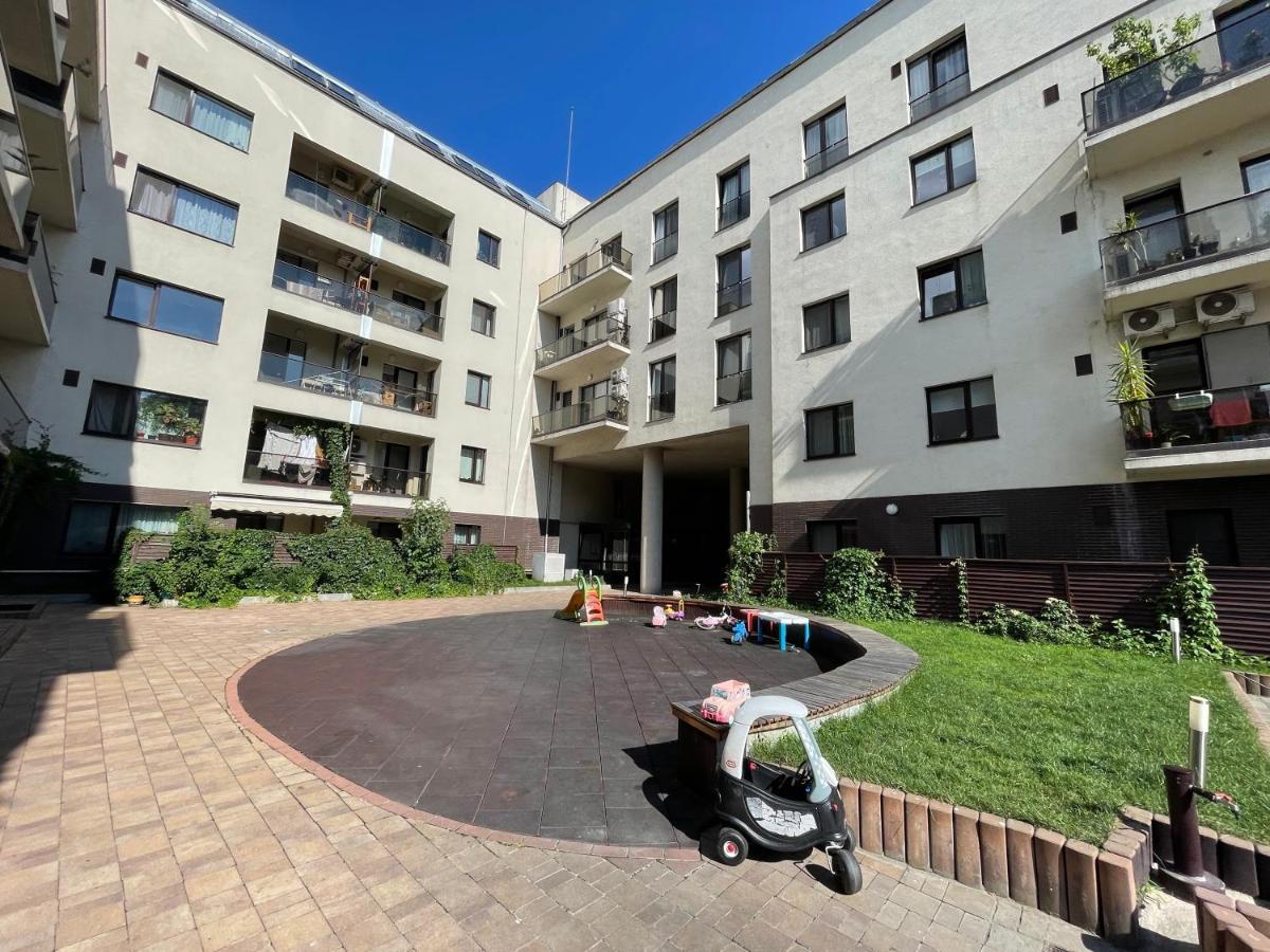 Green Corner Apartment Bucureşti Eksteriør bilde